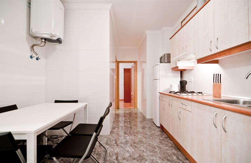 Apartamentos Aqui Me Quedo Madrid Exterior foto